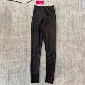 NWT Commando Dark Brown Burgundy Leggings